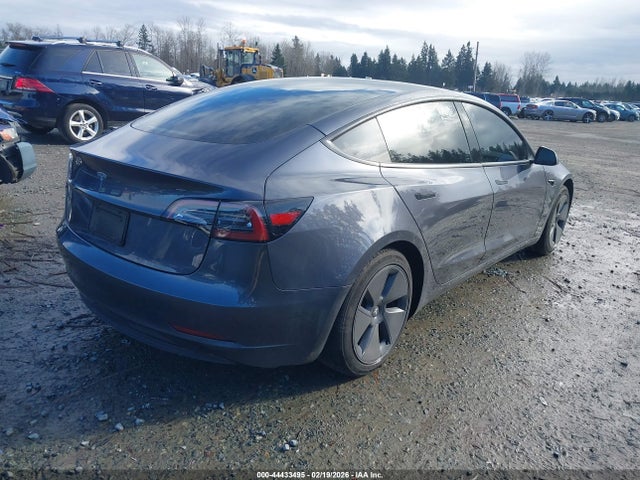 2023 TESLA MODEL 3 5YJ3E1EA5PF668216 Photo 3