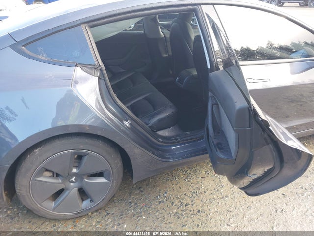 2023 TESLA MODEL 3 5YJ3E1EA5PF668216 Photo 7