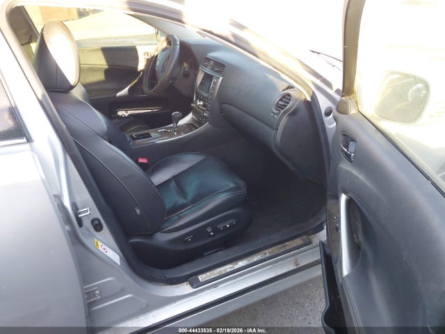 2010 LEXUS IS 250 JTHCF5C25A5036615 Photo 4