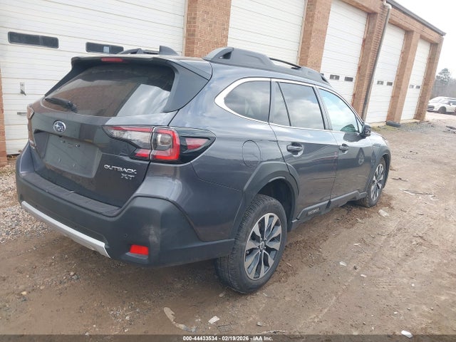 44433534 :رقم المزاد ، 4S4BTGND5P3146175 vin ، 2023 Subaru Outback Limited Xt مزاد بيع