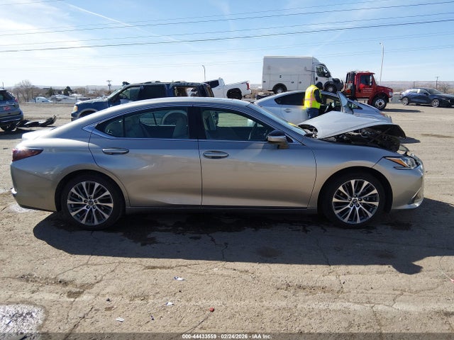 58ABZ1B17KU045107 Lexus ES 350