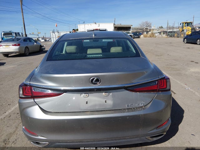 58ABZ1B17KU045107 Lexus ES 350