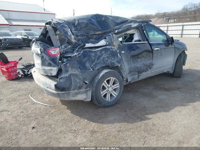 1GNKVHKD5HJ157383 Chevrolet Traverse 2lt