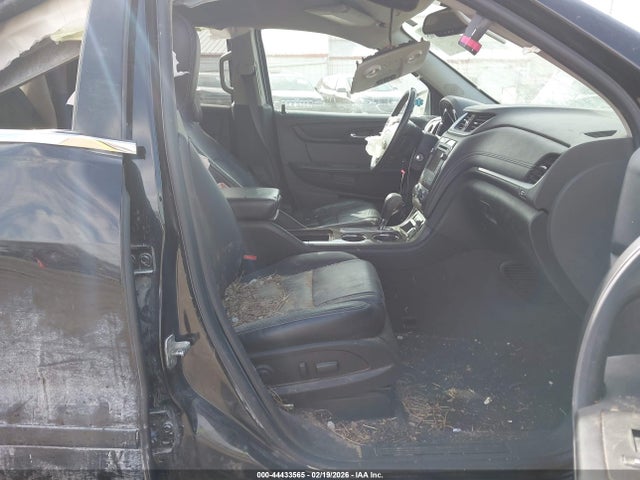 1GNKVHKD5HJ157383 Chevrolet Traverse 2lt