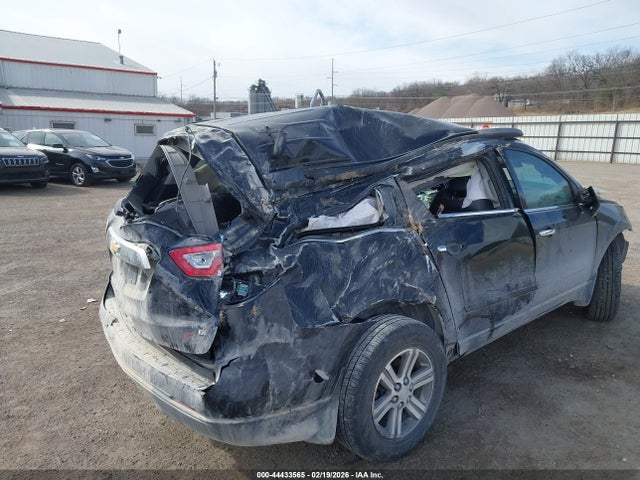 1GNKVHKD5HJ157383 Chevrolet Traverse 2lt