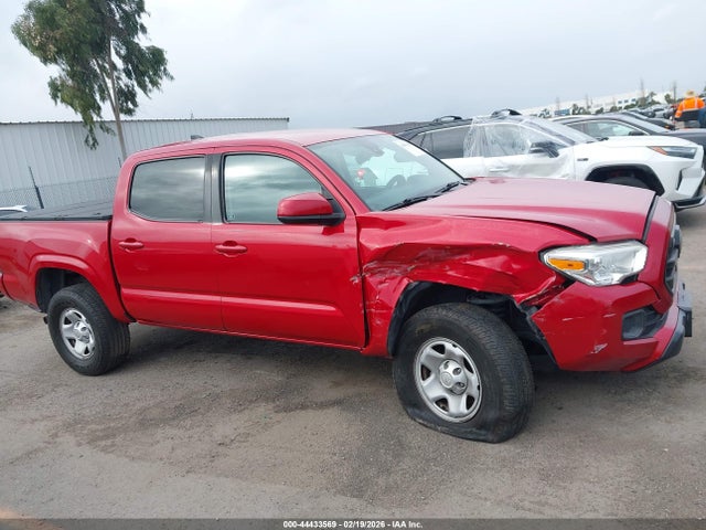 5TFAX5GN8KX148910 Toyota Tacoma Sr