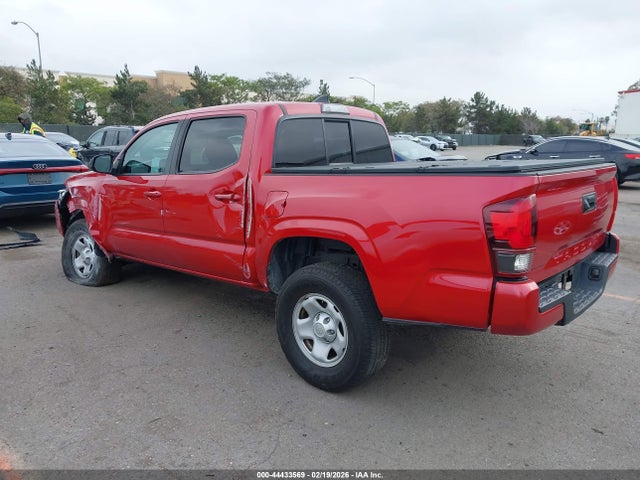 5TFAX5GN8KX148910 Toyota Tacoma Sr