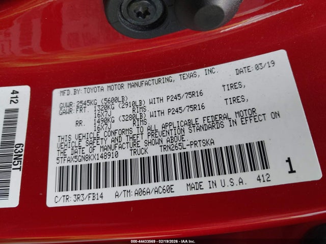 5TFAX5GN8KX148910 Toyota Tacoma Sr