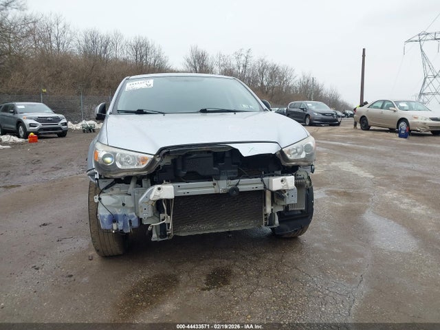 JA4AR3AU1GZ050354 Mitsubishi Outlander Sport 2.0 Es