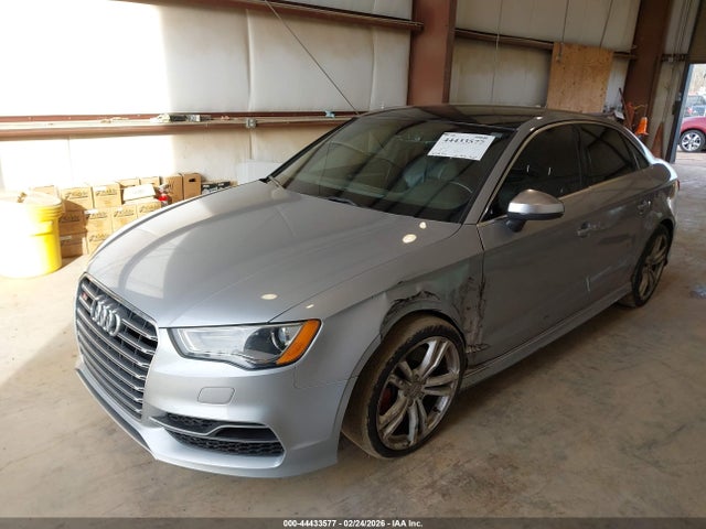 Продаж на аукціоні авто 2015 Audi S3 2.0t Premium Plus, vin: WAUBFGFF2F1097651, номер лоту: 44433577