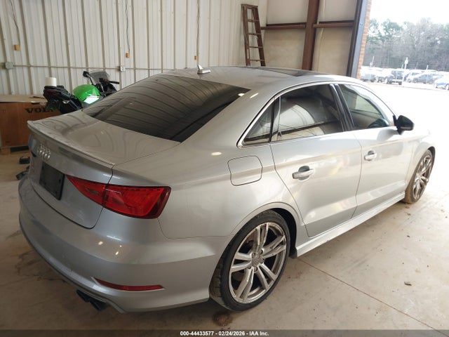 Продаж на аукціоні авто 2015 Audi S3 2.0t Premium Plus, vin: WAUBFGFF2F1097651, номер лоту: 44433577