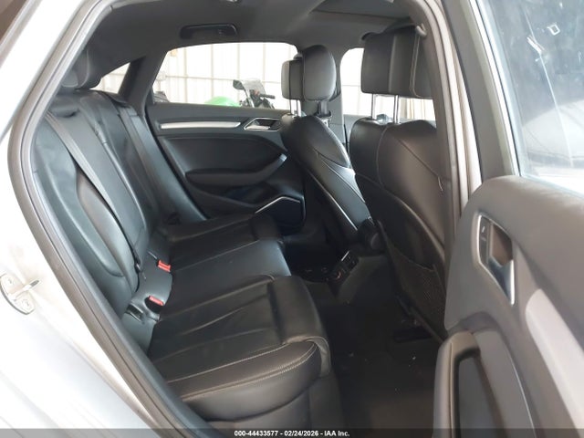 Продаж на аукціоні авто 2015 Audi S3 2.0t Premium Plus, vin: WAUBFGFF2F1097651, номер лоту: 44433577