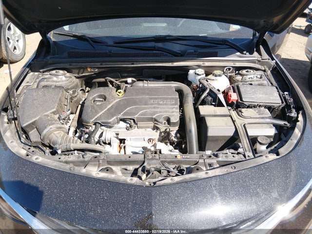1G1ZD5ST5SF120076 Chevrolet Malibu Fwd 1lt
