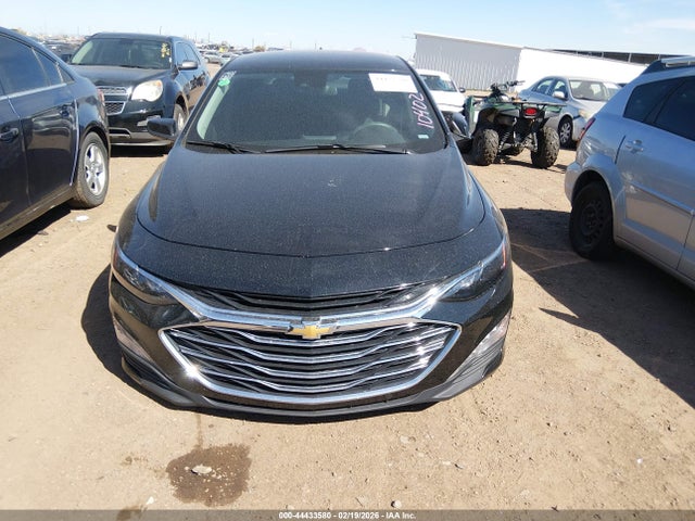 1G1ZD5ST5SF120076 Chevrolet Malibu Fwd 1lt