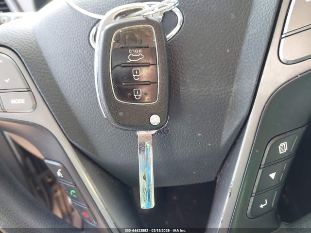5XYZT3LB3HG412030 Hyundai Santa Fe Sport 2.4l