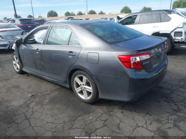 Toyota CAMRY SE 2014 4T1BF1FKXEU465810 Image 3