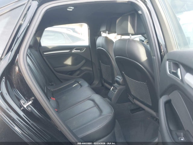 2019 Audi A3 40 Premium/40 Titanium Premium მანქანა იყიდება აუქციონზე, vin: WAUAUGFF1KA118825, აუქციონის ნომერი: 44433591