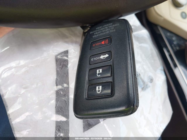 44433624 :رقم المزاد ، 58ABK1GG7JU086787 vin ، 2018 Lexus Es 350 مزاد بيع