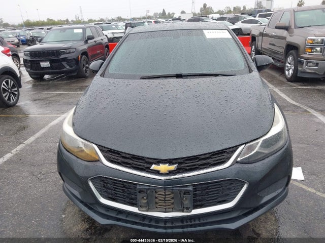 1G1BE5SMXJ7188311 Chevrolet Cruze Lt Auto