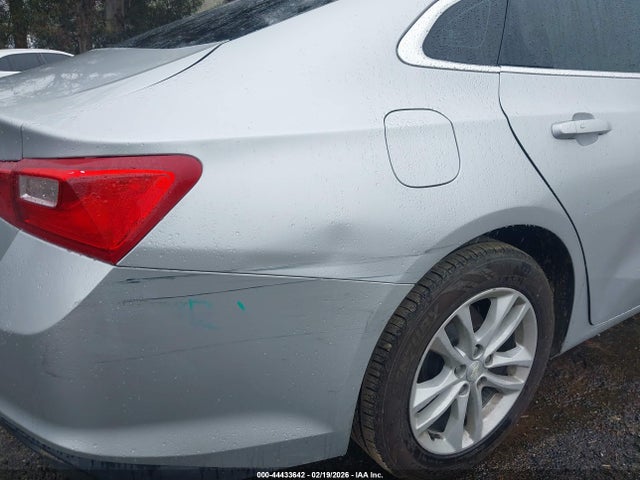 1G1ZE5ST3HF293228 Chevrolet MALIBU 1LT