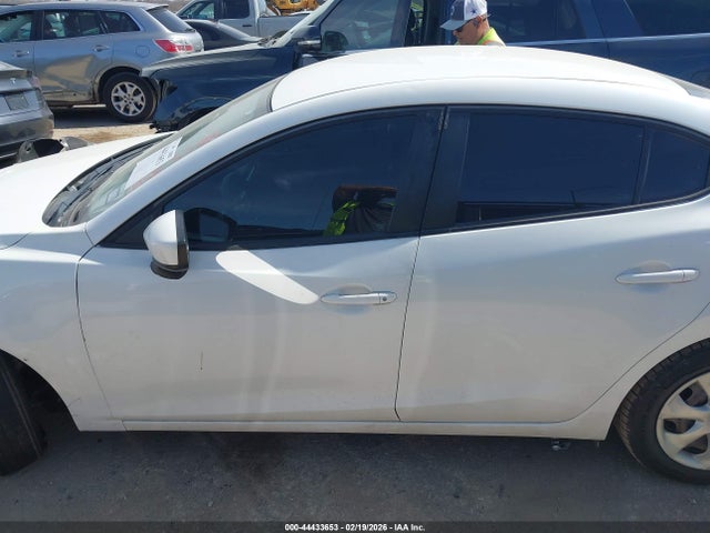 Aukcja sprzedaży 2018 Mazda Mazda3 Sport, vin: 3MZBN1U79JM244538, numer aukcji: 44433653