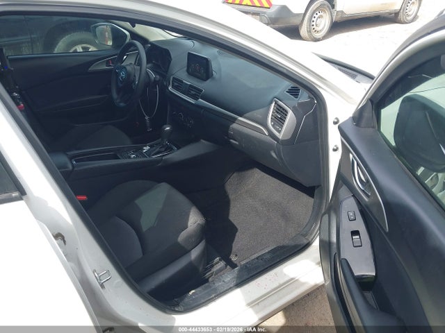 Aukcja sprzedaży 2018 Mazda Mazda3 Sport, vin: 3MZBN1U79JM244538, numer aukcji: 44433653