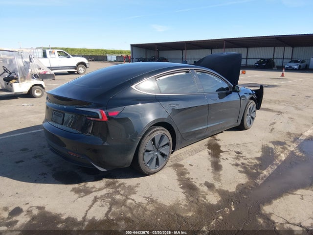 2025 TESLA MODEL 3 5YJ3E1EA0SF923010 Photo 3