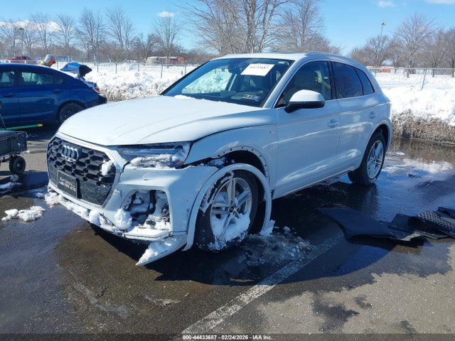 2022 AUDI Q5 WA1F2AFY3N2087793 Photo 1