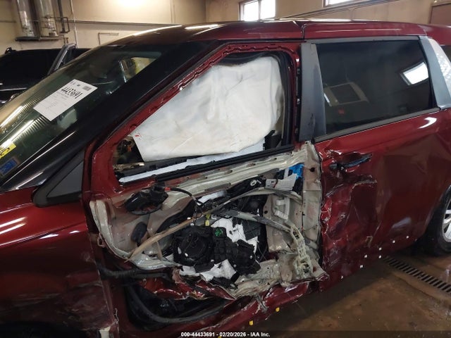 2022 KIA CARNIVAL MPV KNDNB4H33N6096622 Photo 5