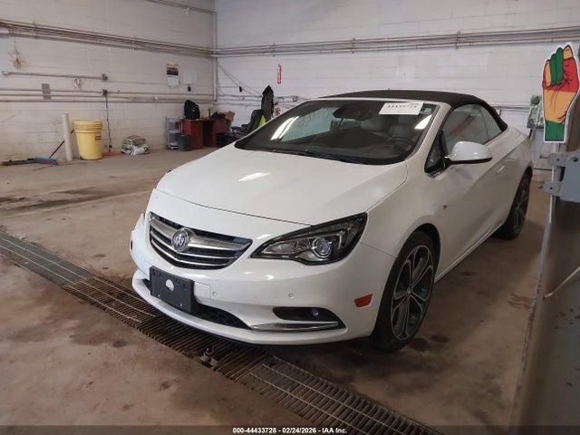 2018 BUICK CASCADA W04WH3N55JG042160 Photo 1