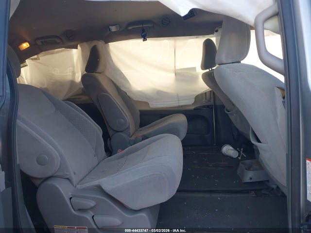 Toyota Sienna Le 7 Passenger 2016 5TDJK3DC0GS140366 Image 8