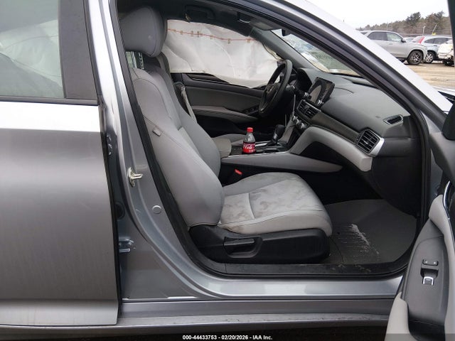 1HGCV1F12KA054743 Honda ACCORD LX