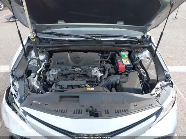 2020 Toyota Camry Le მანქანა იყიდება აუქციონზე, vin: 4T1C11AK7LU877271, აუქციონის ნომერი: 44433804