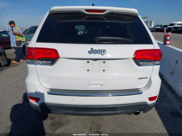 Продаж на аукціоні авто 2018 Jeep Grand Cherokee Limited 4x2, vin: 1C4RJEBG2JC109734, номер лоту: 44433827