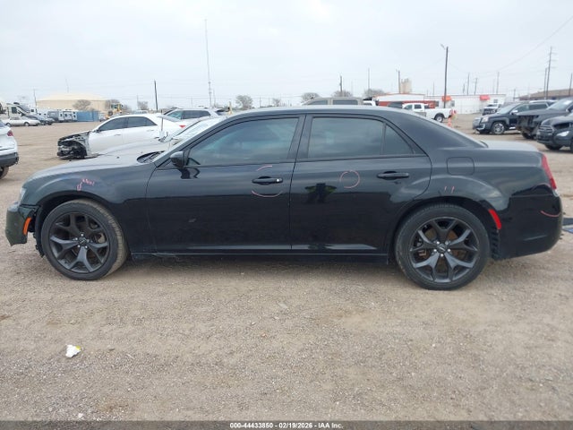 Продаж на аукціоні авто 2023 Chrysler 300 Touring, vin: 2C3CCAAG6PH580984, номер лоту: 44433850
