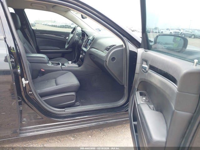 Продаж на аукціоні авто 2023 Chrysler 300 Touring, vin: 2C3CCAAG6PH580984, номер лоту: 44433850