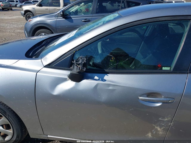 2014 Mazda Mazda3 I Sport მანქანა იყიდება აუქციონზე, vin: 3MZBM1U71EM105335, აუქციონის ნომერი: 44433866