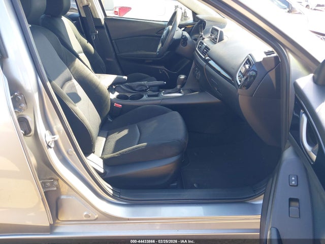 2014 Mazda Mazda3 I Sport მანქანა იყიდება აუქციონზე, vin: 3MZBM1U71EM105335, აუქციონის ნომერი: 44433866