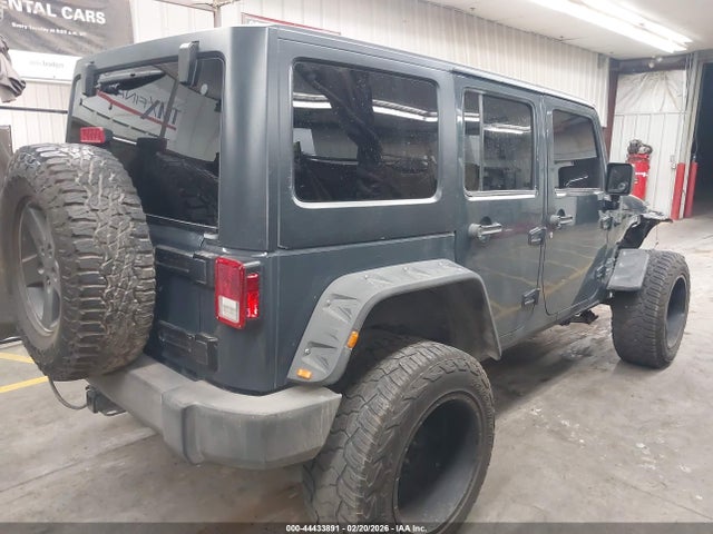 1C4BJWDG1JL815484 Jeep Wrangler Jk Unlimited Sport S 4x4