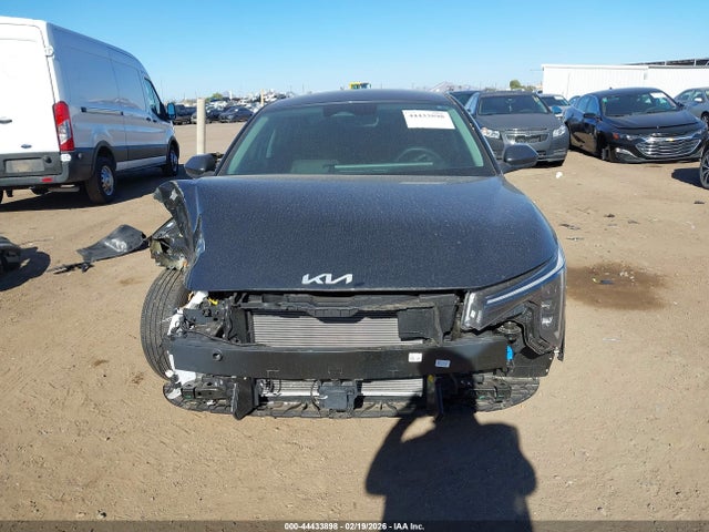3KPFT4DEXSE146351 KIA K4 Lxs