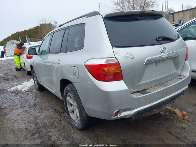 2010 TOYOTA HIGHLANDER 5TDJK3EH5AS031483 Photo 2