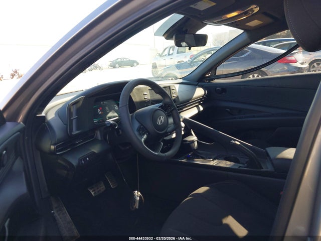 Продаж на аукціоні авто 2025 Hyundai Elantra Sel Sport, vin: KMHLM4DG1SU929167, номер лоту: 44433932