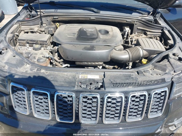 1C4RJEBG8HC637689 Jeep Grand Cherokee Limited 4x2