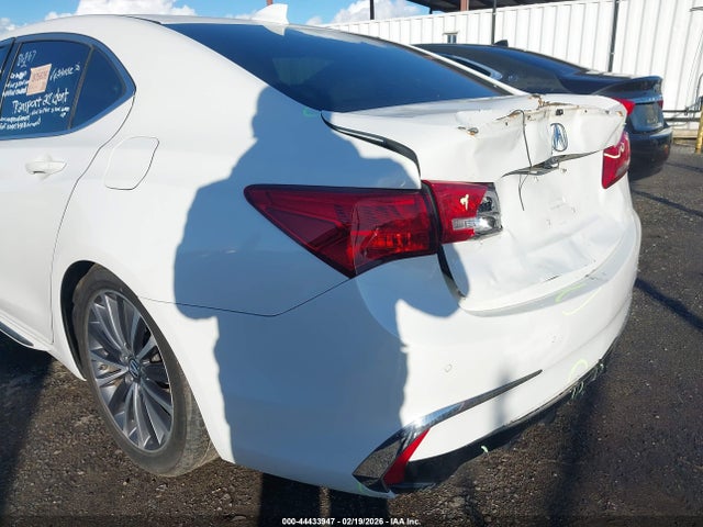 Продаж на аукціоні авто 2018 Acura Tlx Advance Pkg, vin: 19UUB2F72JA011929, номер лоту: 44433947