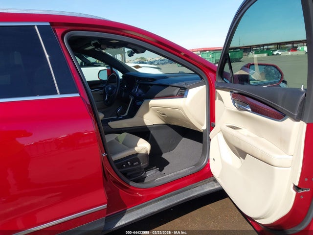 1GYKNCRS5KZ288476 Cadillac XT5 LUXURY