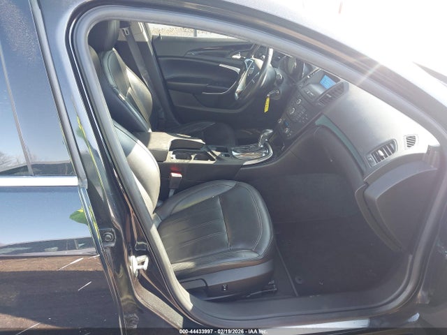 44433997 :رقم المزاد ، 2G4GR5EKXC9116940 vin ، 2012 Buick Regal مزاد بيع