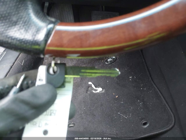 2010 ACURA RL JH4KB2F67AC000893 Photo 10