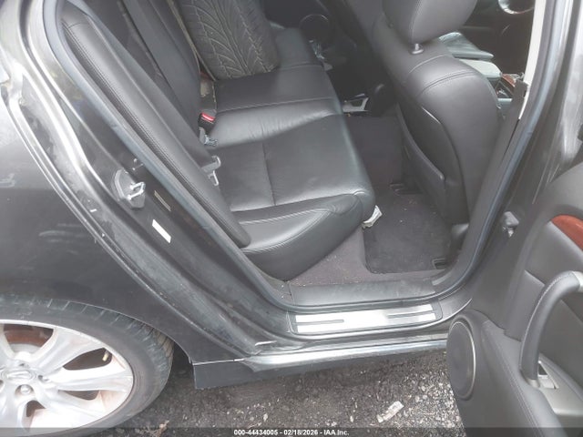 2010 ACURA RL JH4KB2F67AC000893 Photo 7