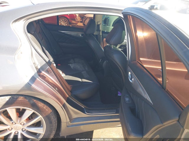 Продаж на аукціоні авто 2016 Infiniti Q50 3.0t Premium, vin: JN1EV7AP3GM301895, номер лоту: 44434019