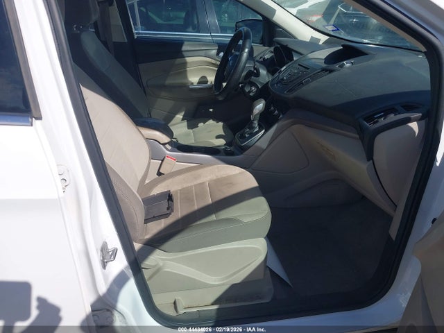 1FMCU0GX9EUB79493 Ford ESCAPE SE